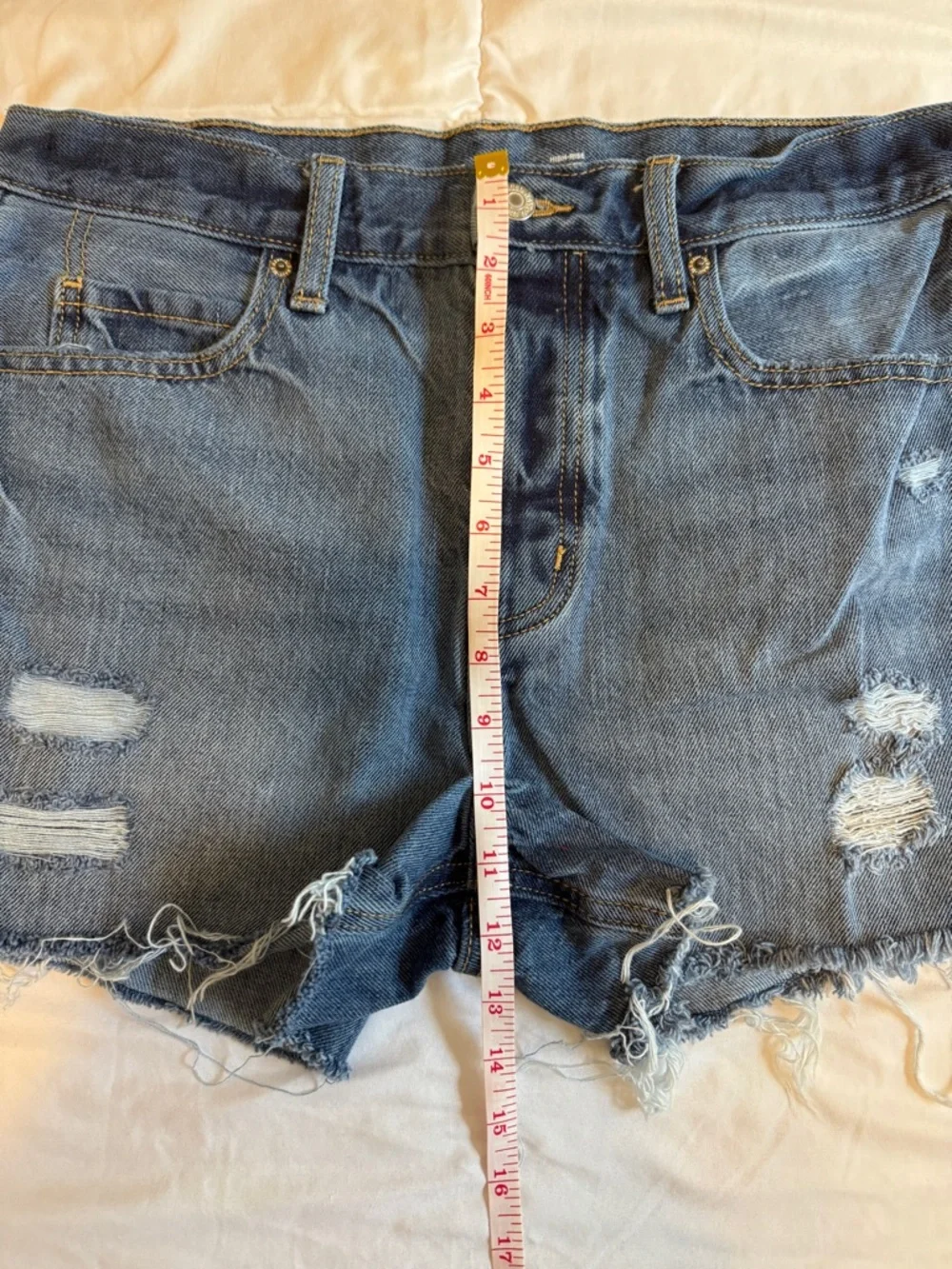 Old Navy Womens High Rise Slouchy Straight Denim Cut Off Shorts Size 6 Blue Wash